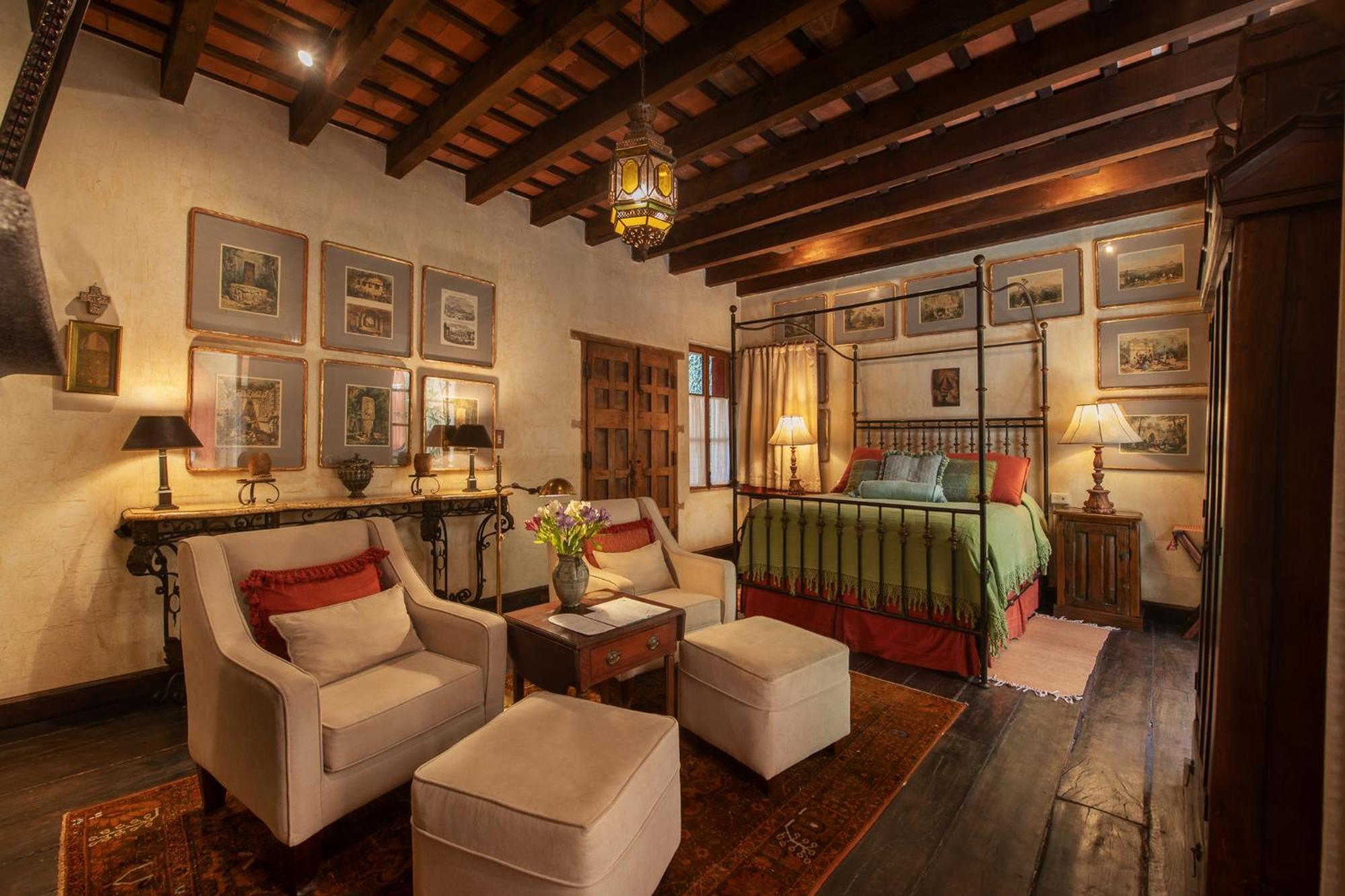 Posada Del Angel Antigua Room photo